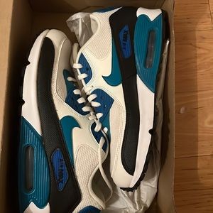 Women’s air max 90